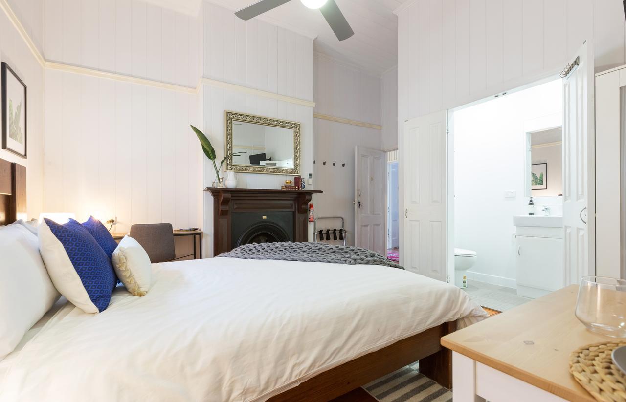 99 Kirkland Bed & Breakfast Brisbane Room photo